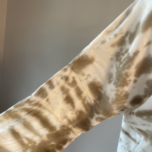 XCVI RAYON 3/4 sleeve tie dye blouse / top V neck raw edges boho stretch back M - Picture 3 of 15